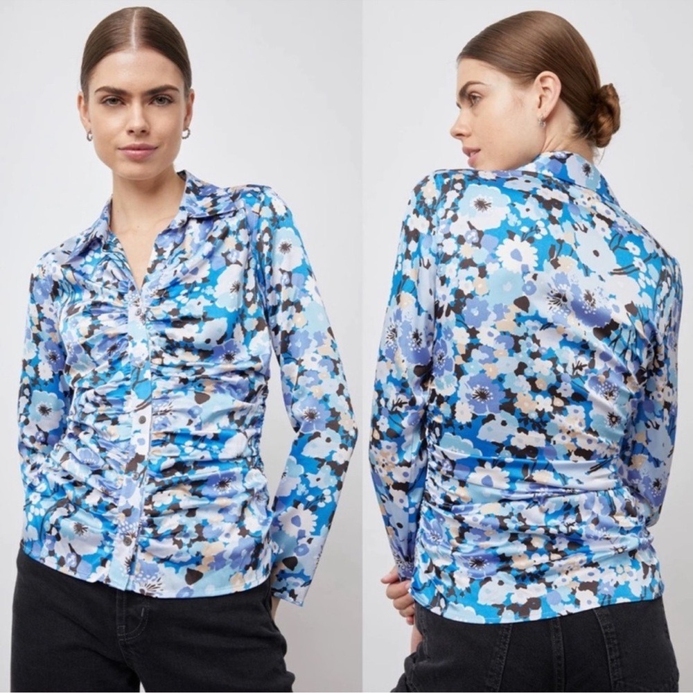 New RAILS $218.00 Lisa Floral Ruched Button-up Blouse in Blue Floral Size S